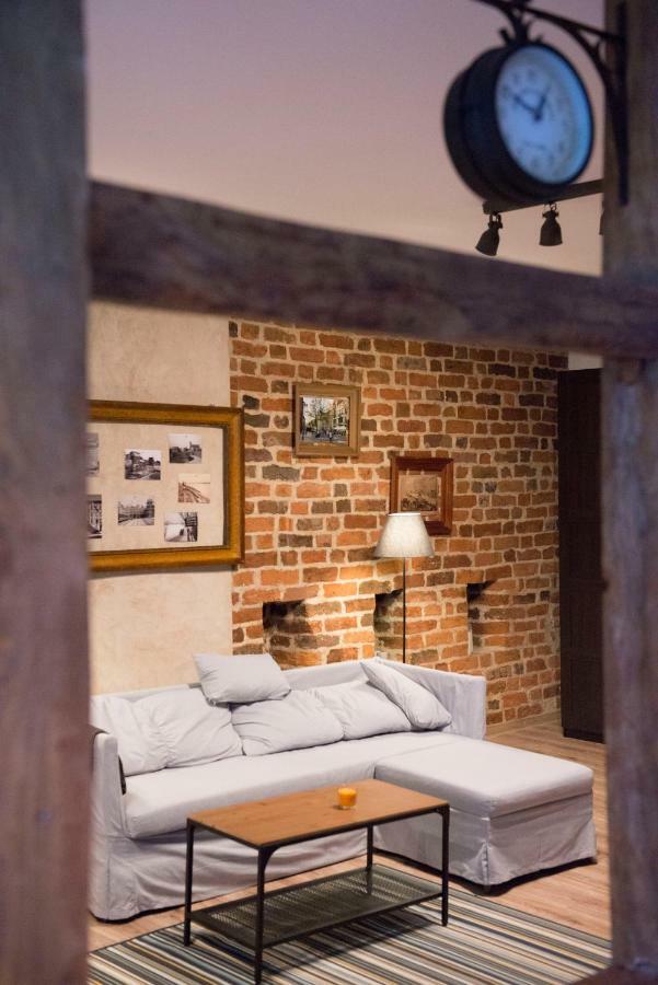 Apartament Gra - Gothic House Торунь Екстер'єр фото